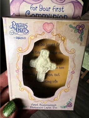 Precious Moments White Porcelain First Communion Lapel Pin
